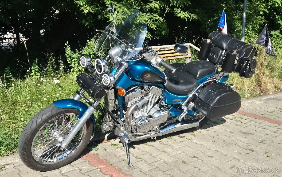 Intruder VS1400 - vybaven na cesty