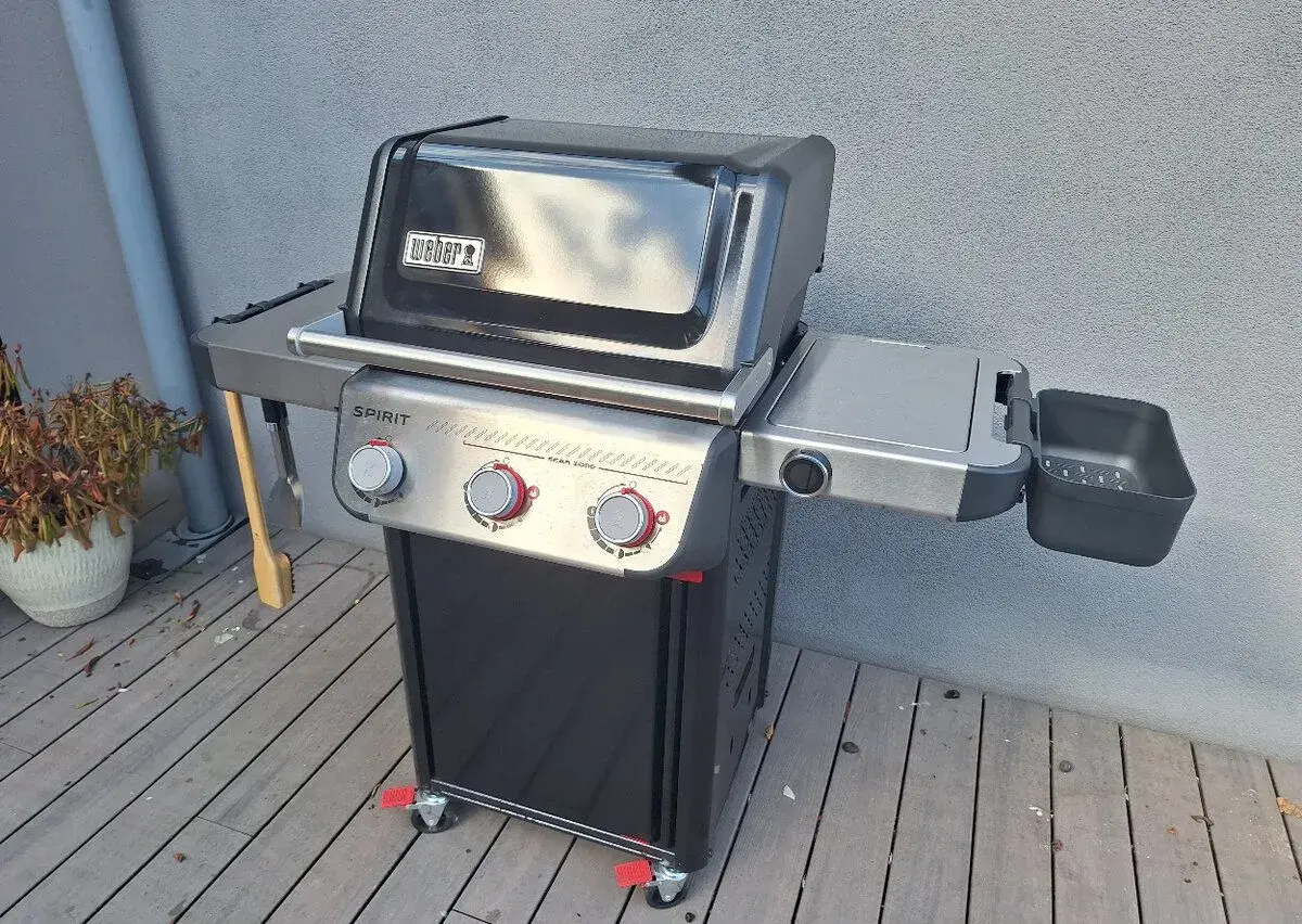 Plynový gril Weber Spirit EP335GBS + příslušenství
