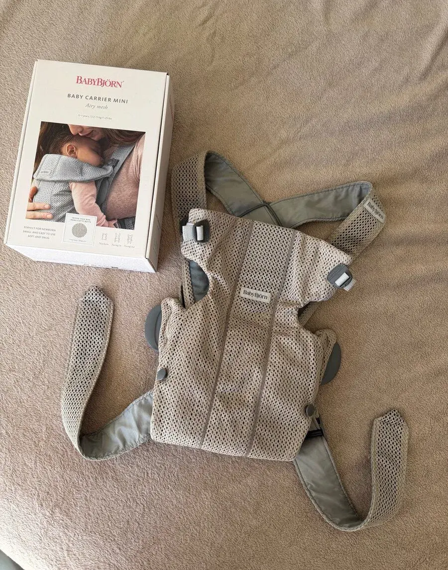 BabyBjörn Baby Carrier Mini Airy Mesh nosítko