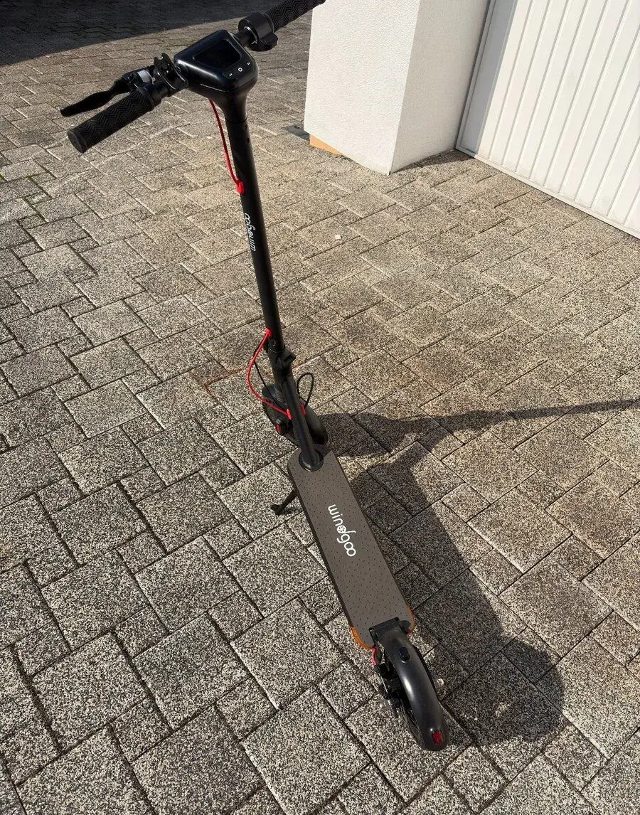 Elektrická koloběžka Windgoo M12