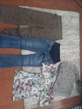 Oblečení pro těhotnou