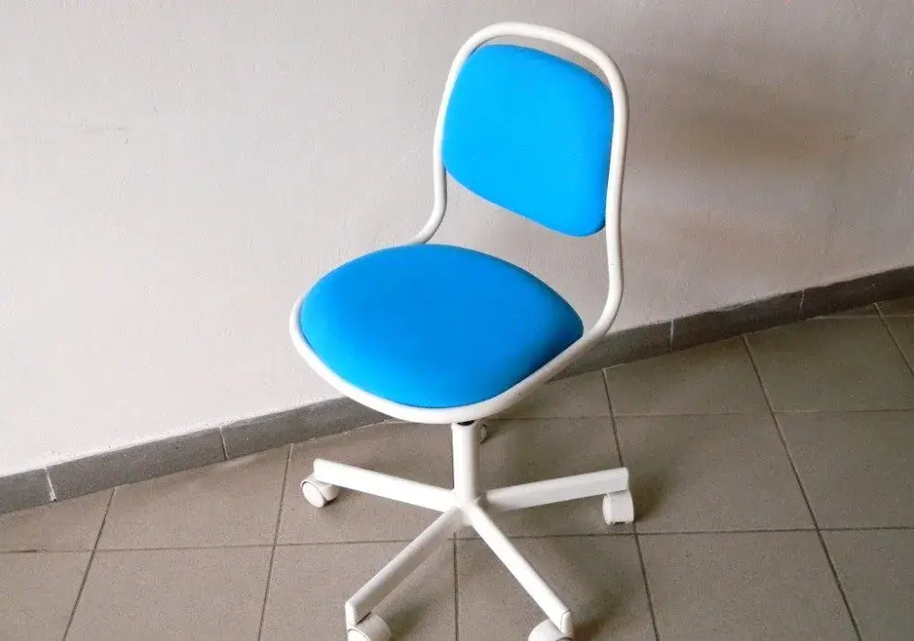 Židle k psacímu stolku pro děti