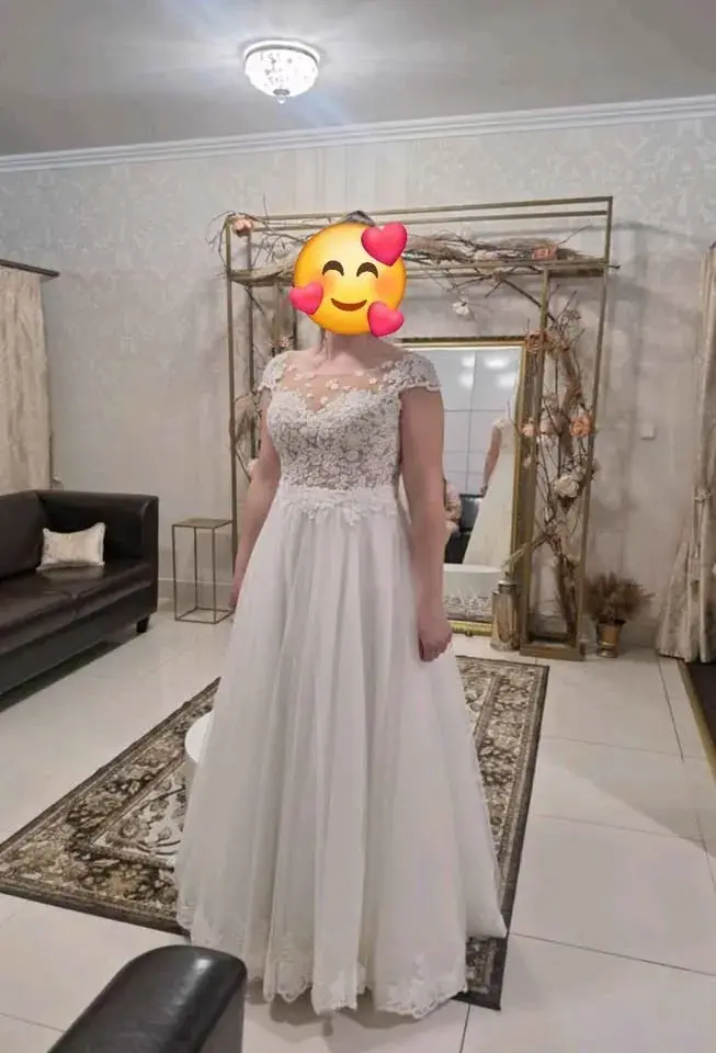 Svatební šaty Ivory