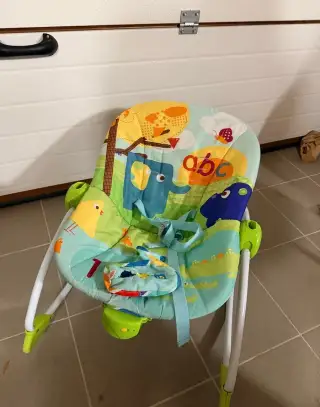 Vibrační houpátko s hrazdickou