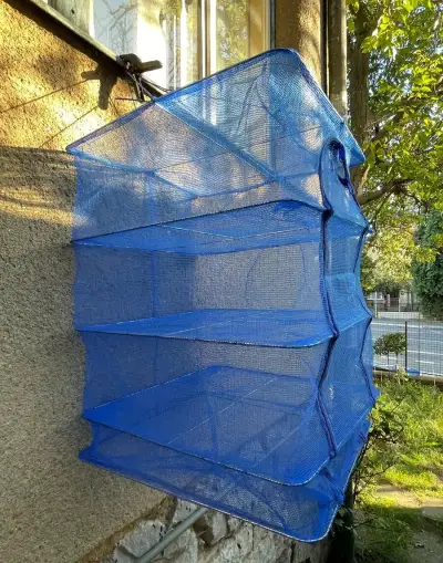 Sušička na ryby, ovoce, houby, 70x45x45cm za 300,-, skladácí
