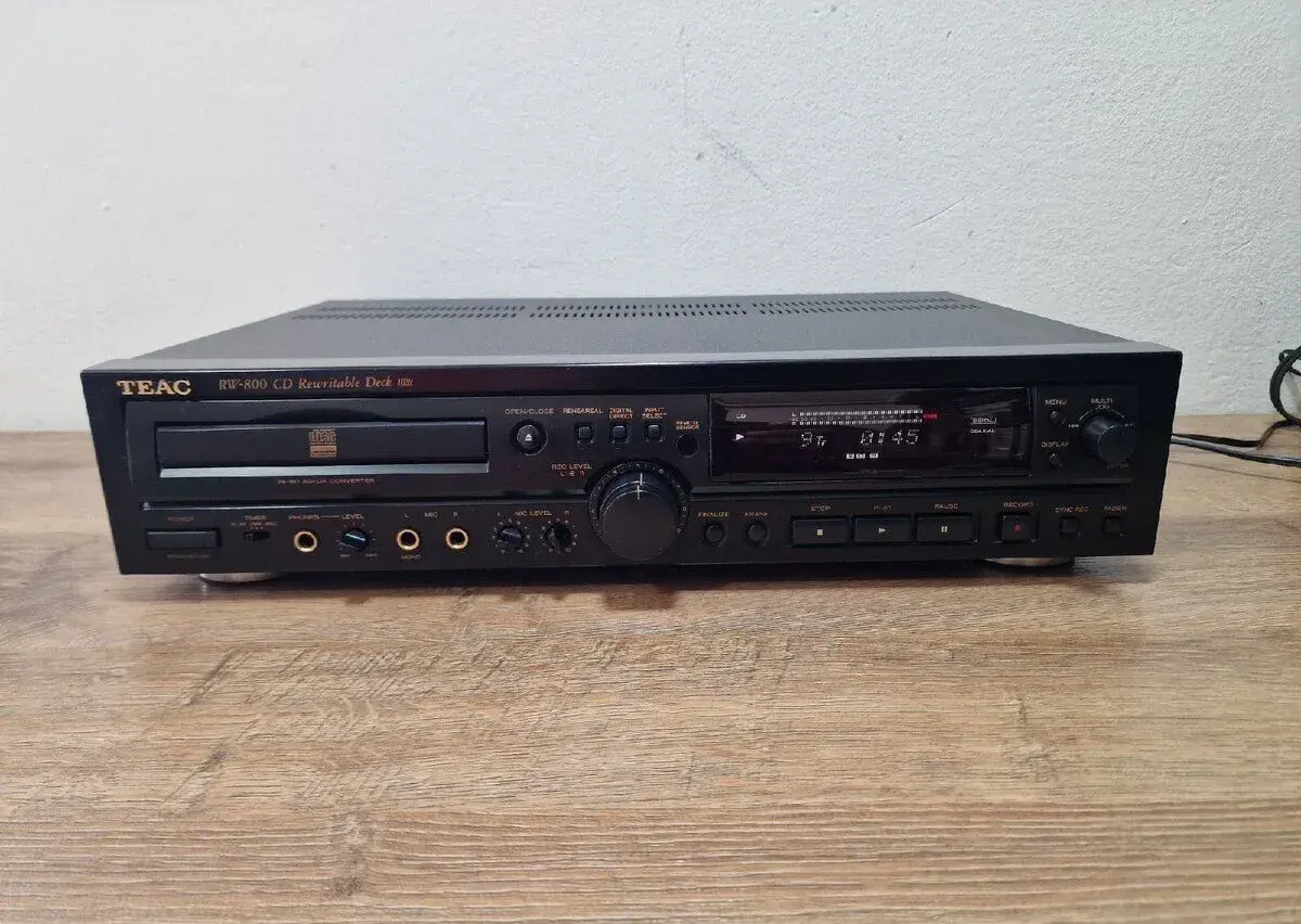 Cd rekordér Teac RW-800 Cd