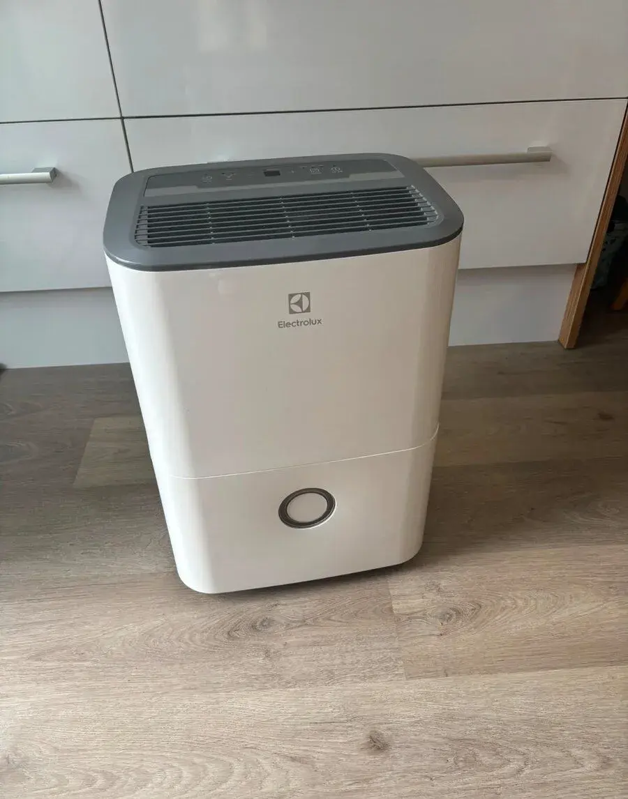 Odvlhčovač Elektrolux