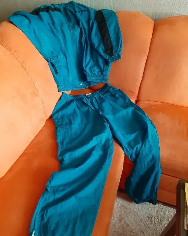 sportovní kalhoty +bunda