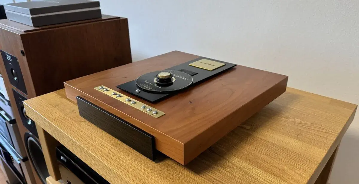 Ancient Audio Lektor V CD Player - nádherný CD přehrávač