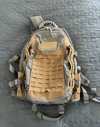 Direct Action Dragon Egg MK II 25 l – Urban Grey / Coyote
