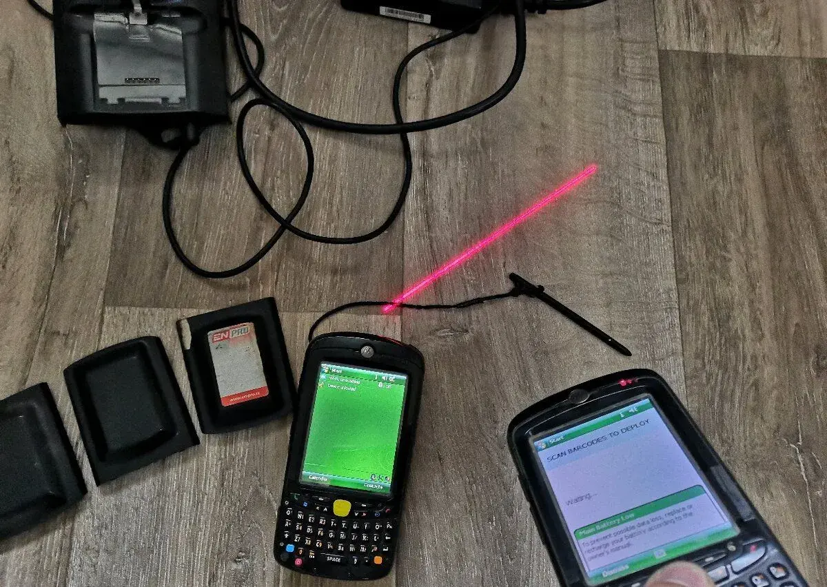 2x dotyková čtečka čarových kódů Motorola MC5590