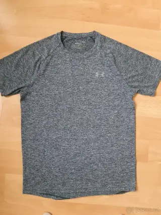 Funkční tričko Underarmour vel. S
