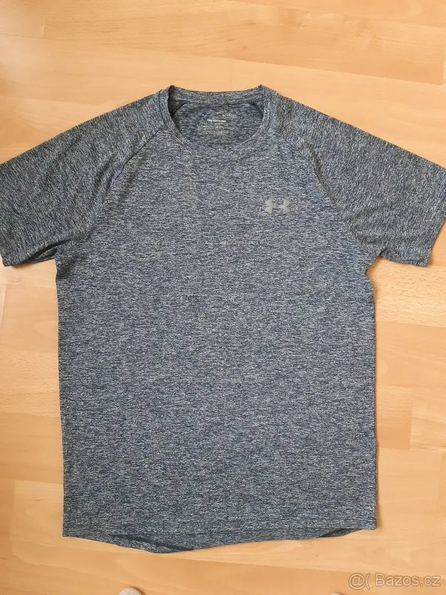 Funkční tričko Underarmour vel. S