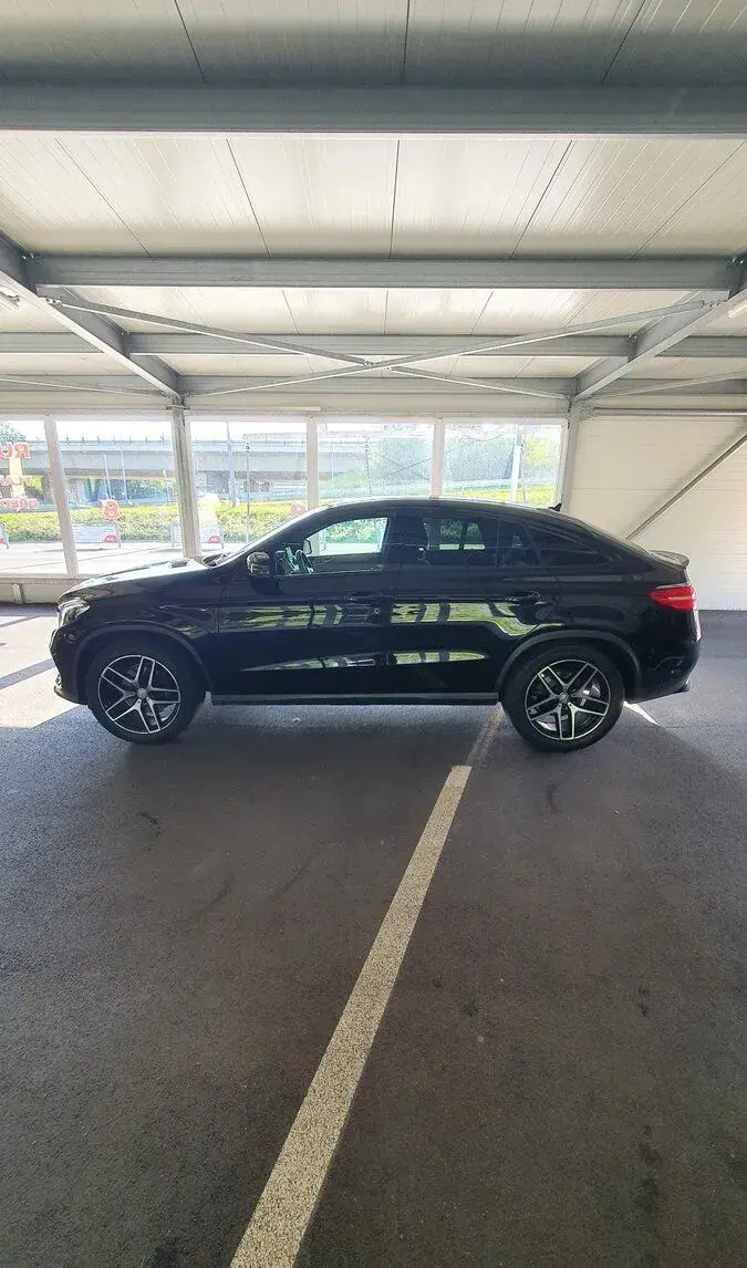 Mercedes-Benz GLE – 2016, 230 000 km