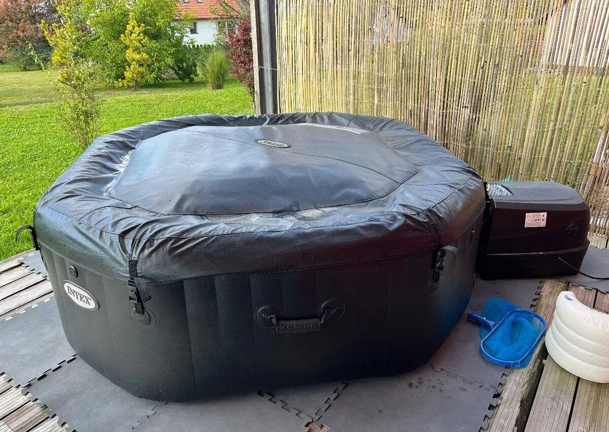 Vířivka Intex 28458 PureSpa Jet & Bubble Deluxe - solinátor