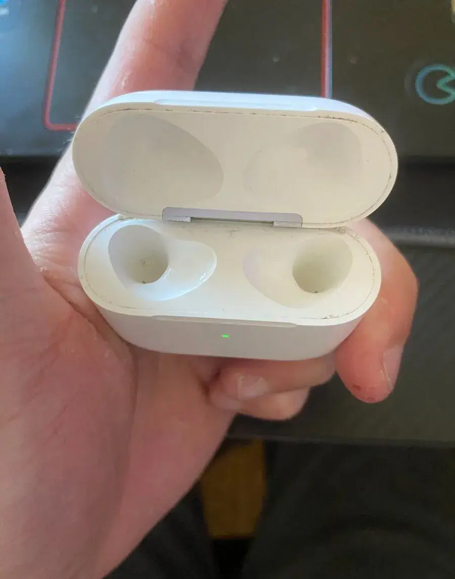 Krabička od Airpods 3 Generace