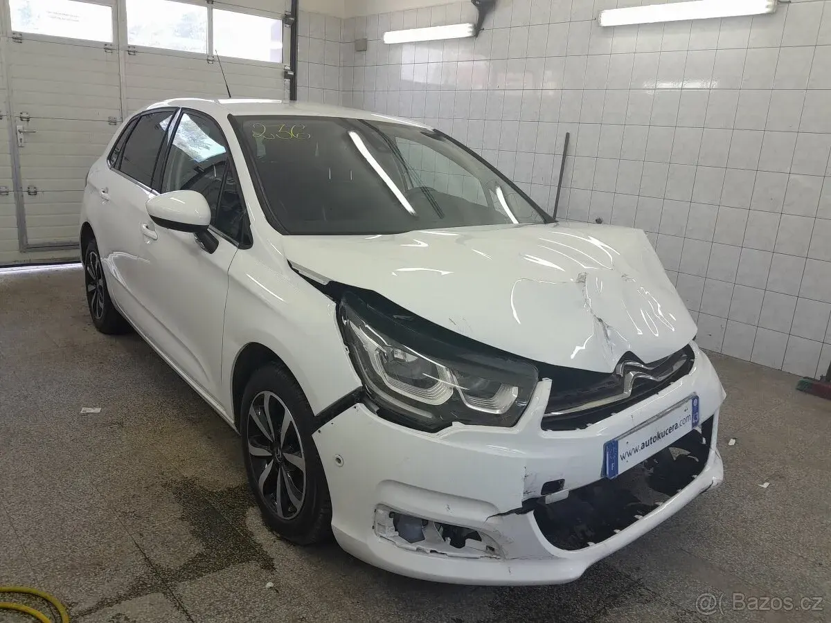 Citroën C4 – 2017, 122 620 km