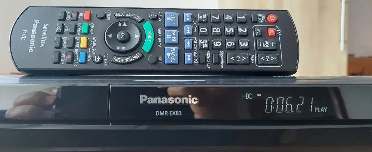 DVD REKORDÉR PANASONIC DMR-EX83 EP-K