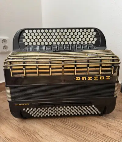 Harmonika-akordeon HOHNER