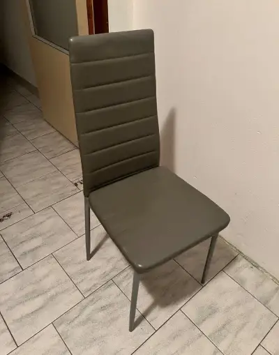 Jídelní židle