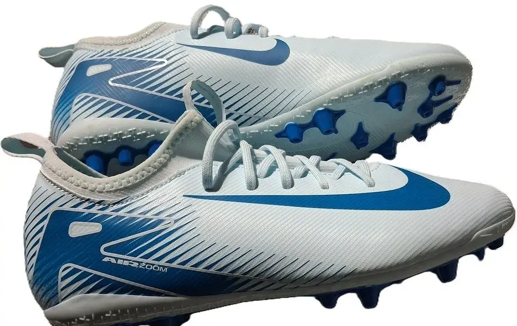Nové dětské kopačky Nike Vapor 16 Club 38,5 24 cm za 699,-