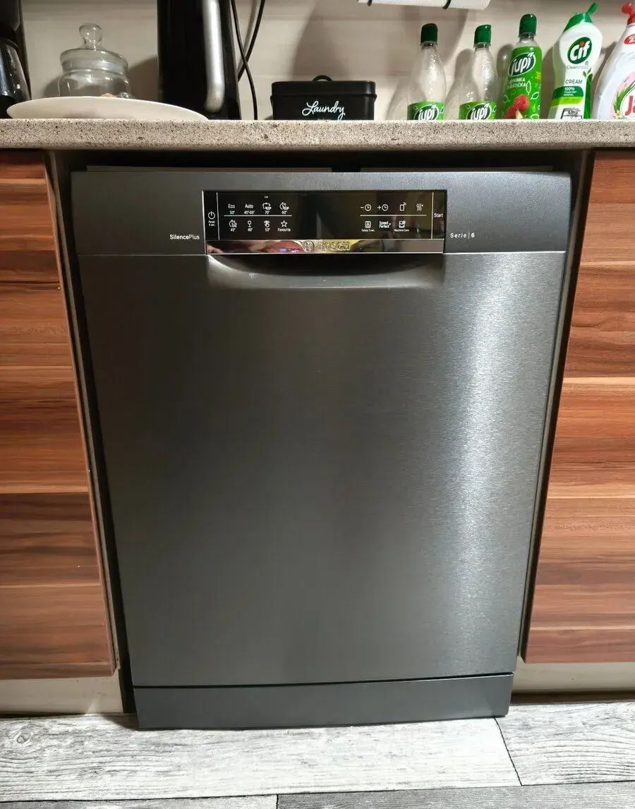 Myčka Bosch SMS6ECC12E