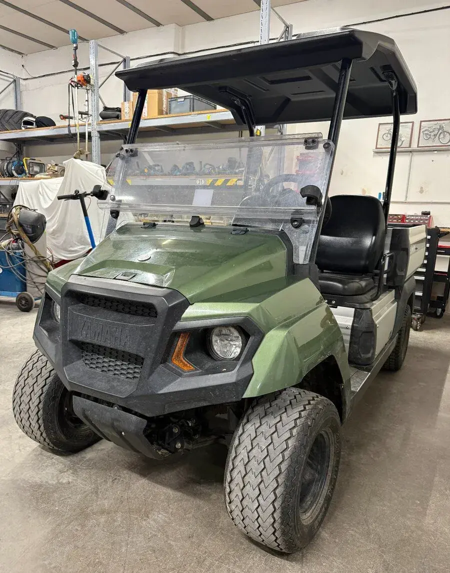 Yamaha UMX 2AC