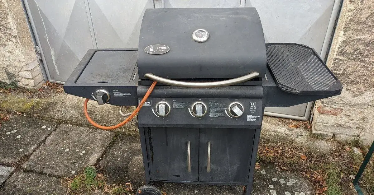 Gril plynový Activa Mastercook