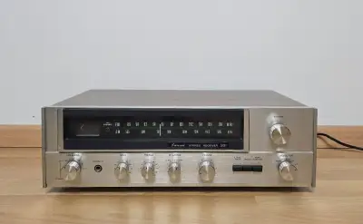 Sansui 331 / vintage stereo receiver