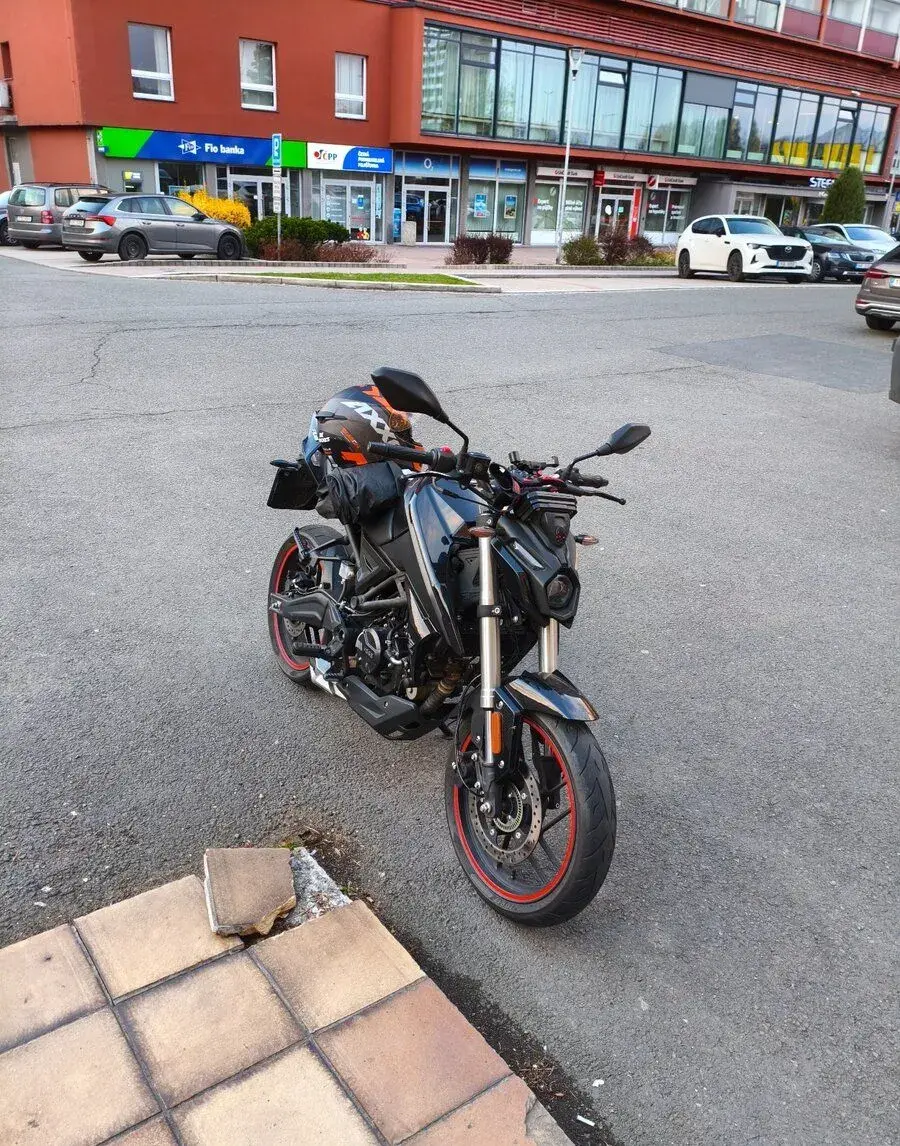 Voge 125 R.