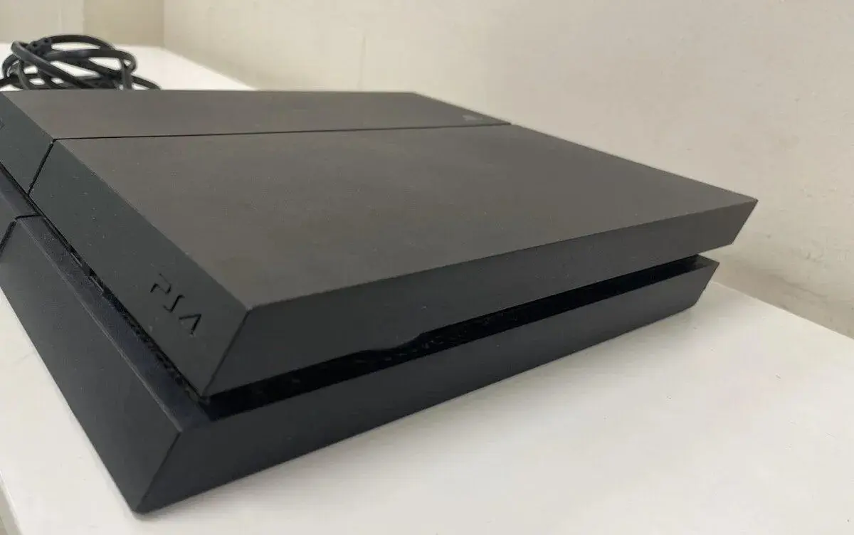 PS4 CUH-1216 FW 9.00 2TB HDD STAV