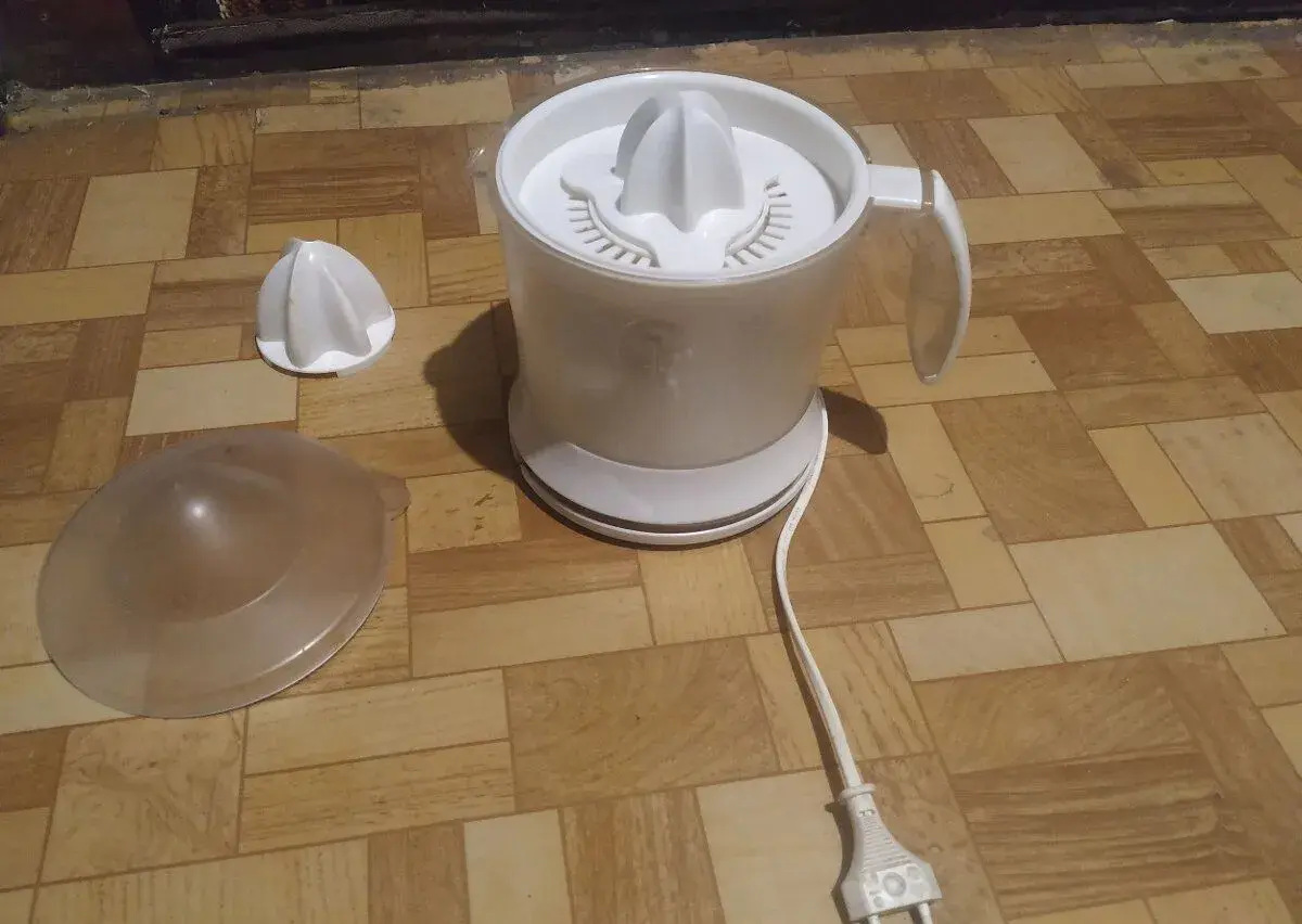 Elektický odšťavňovač