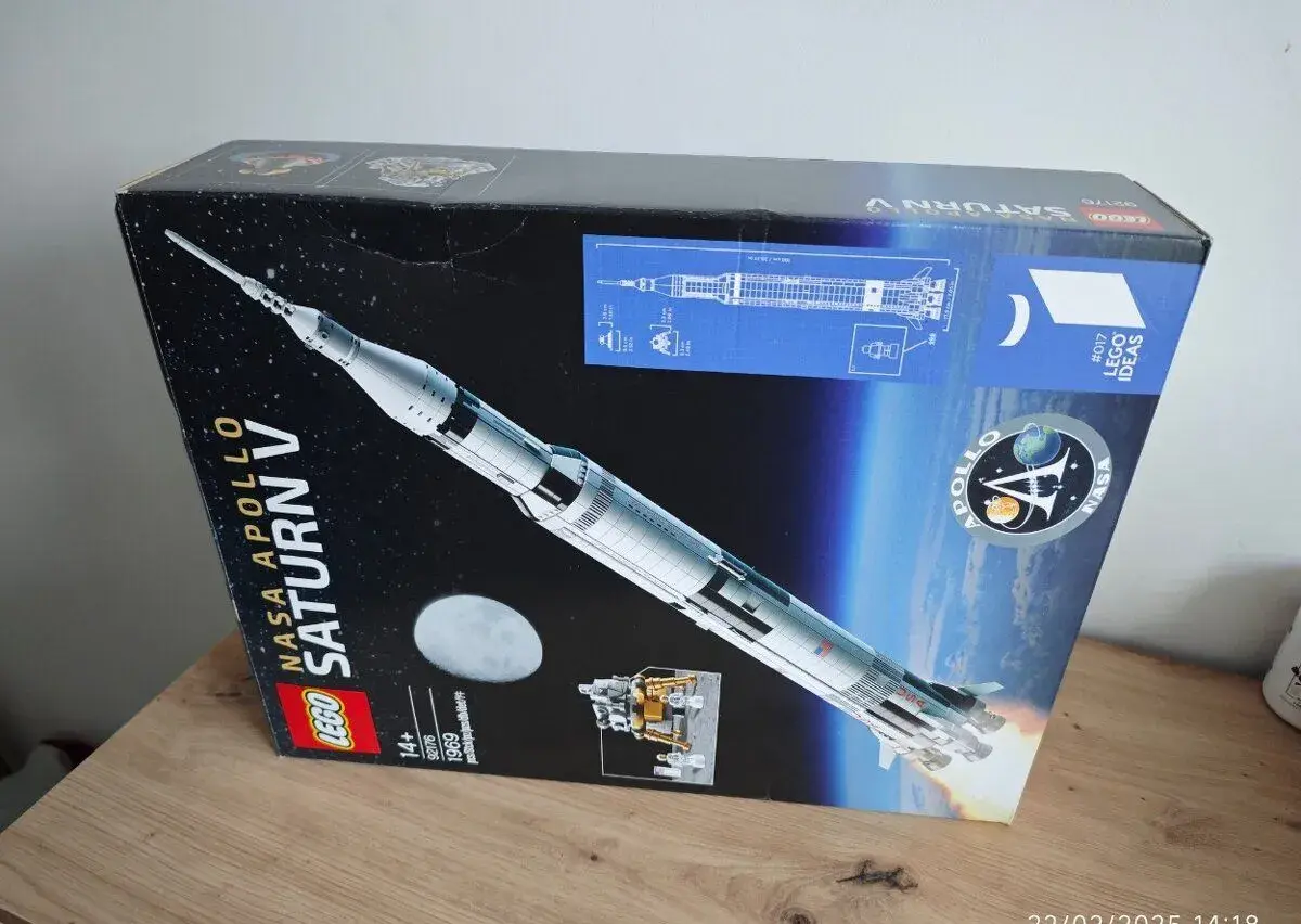 LEGO 92176 NASA Apollo Saturn V