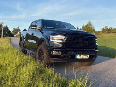 RAM 1500 Crew Cab 5.7 HEMI V8 | 4×4 | LPG | 2019 | DPH
