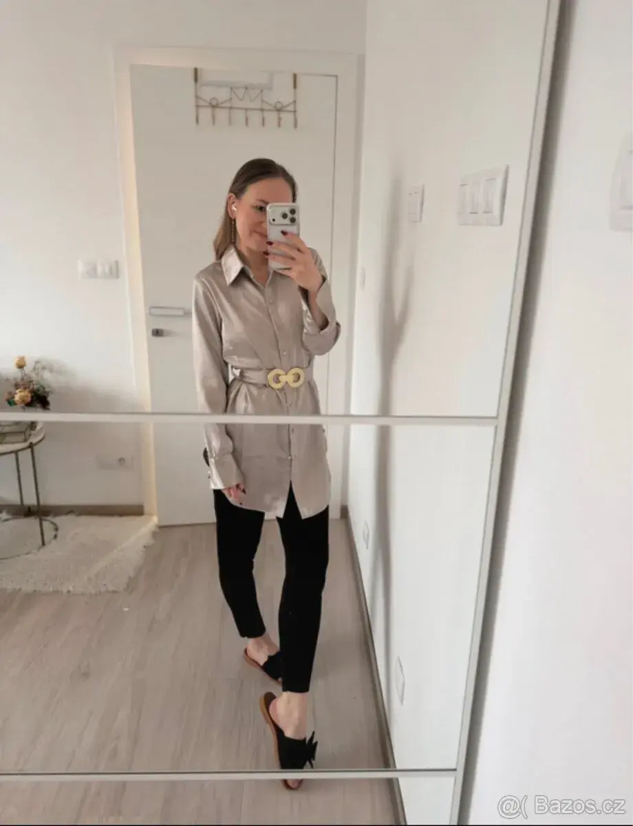 Nádherná košile Amisu XS s páskem