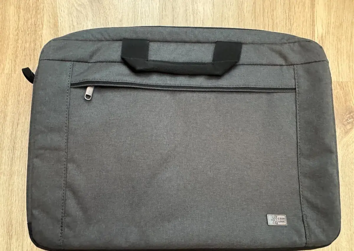 Brašna na notebook CASE LOGIC 14-15" - NOVÁ