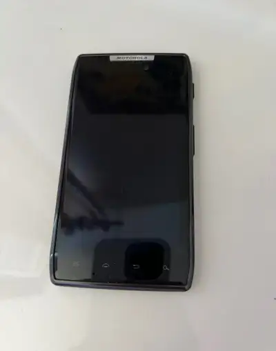 Motorola Razr XT910 16gb pro sbiratele