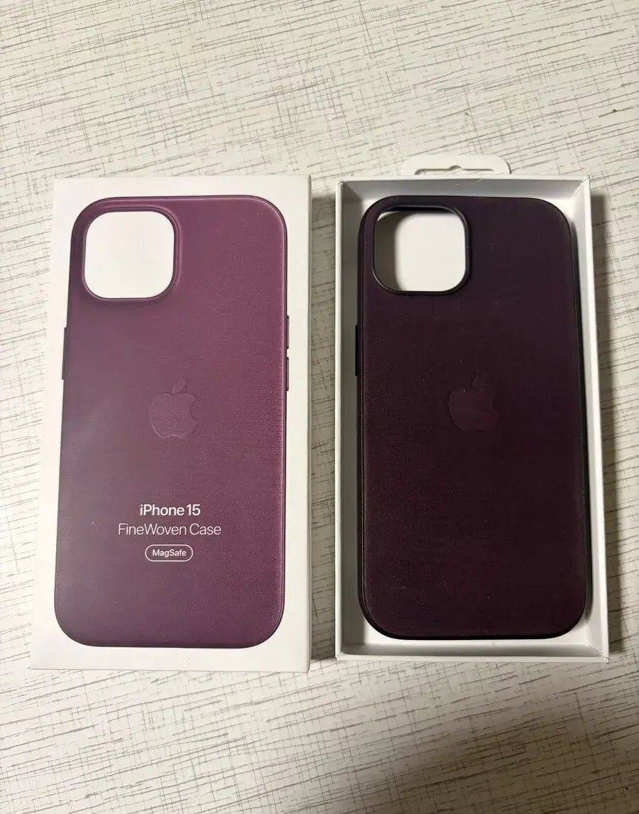 Apple iPhone 15 Silikonový kryt s MagSafe, nový