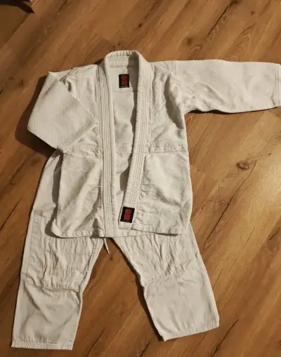 Kimono judo 140