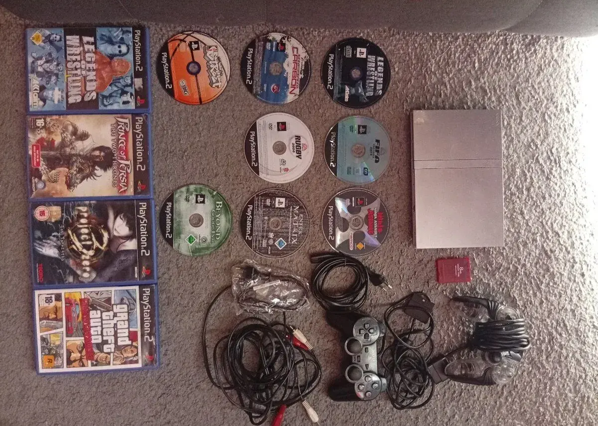 PS2 komplet.