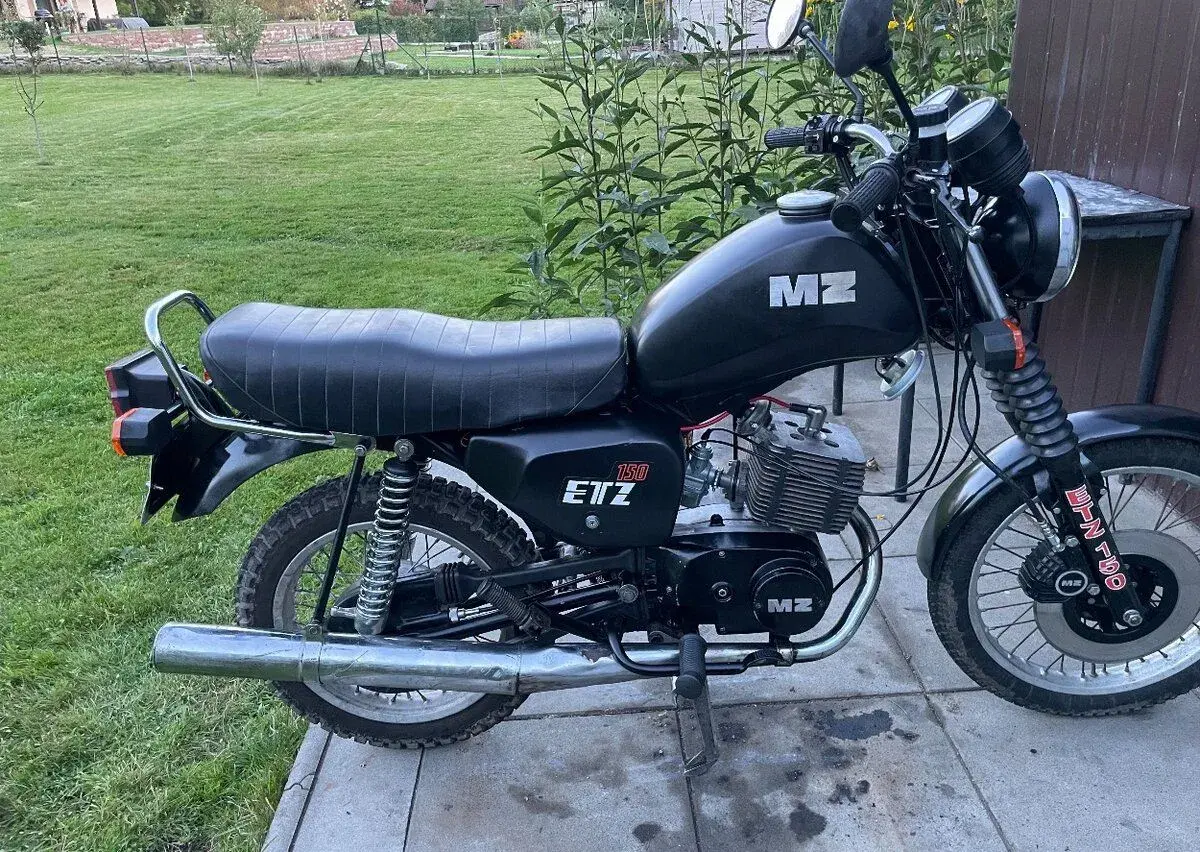 MZ ETZ 150 - 1990
