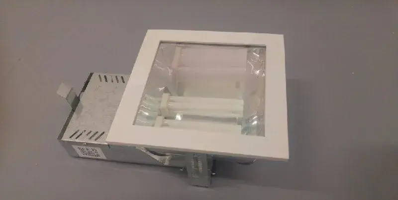 Trevos BARI II 226 E , IP 20, 2x26W, zářivkové svítidlo.