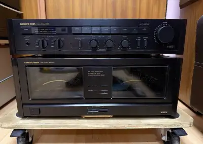 Onkyo M