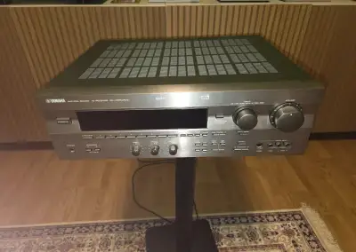 AV receiver Yamaha RX-V595aRDS