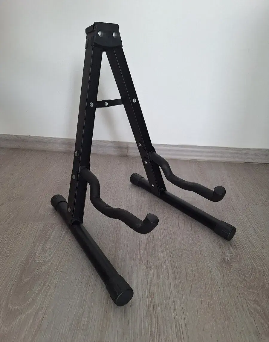 Stojan na kytaru