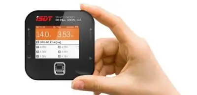 ISDT smart charger - inteligentní nabíječka