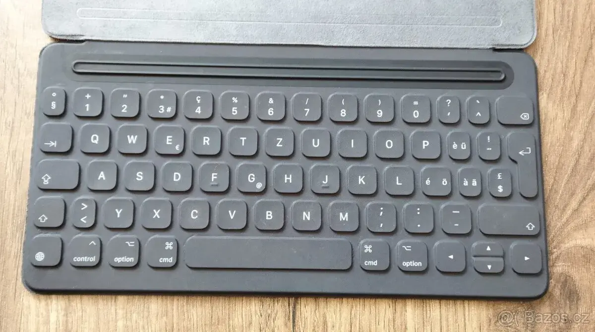 klávesnice Apple Smart Keyboard A1829