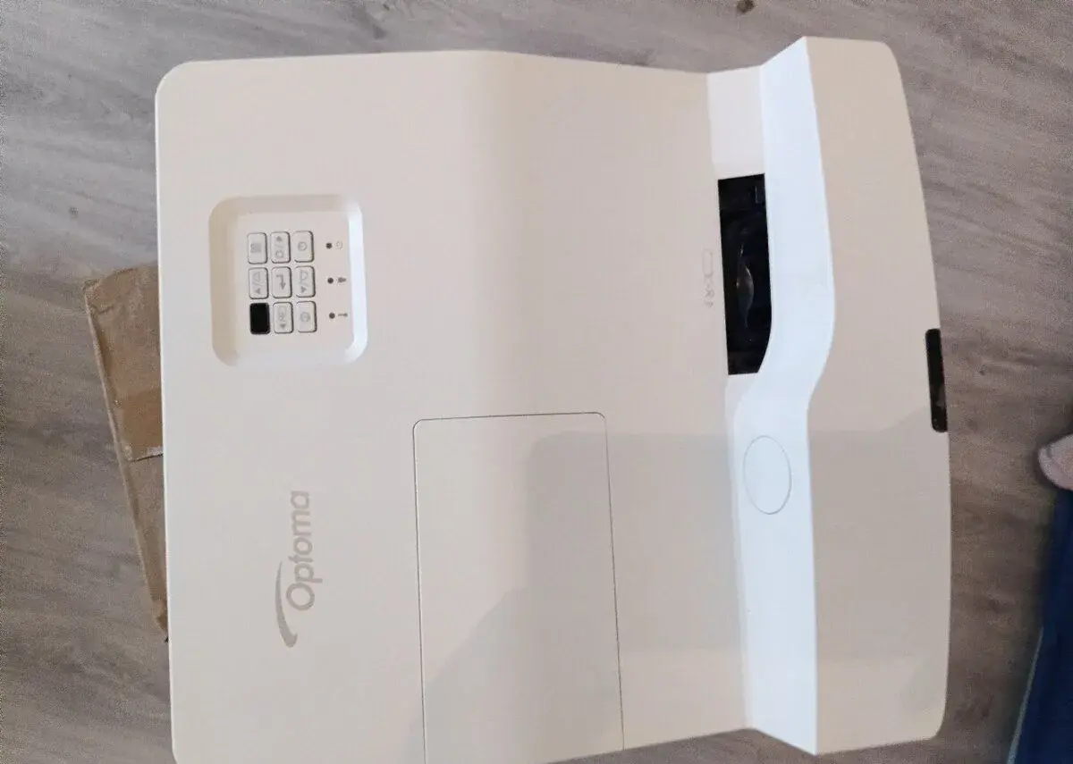 Optoma W330UST