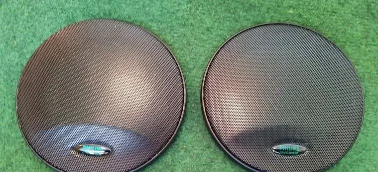 Mřížky reproduktorů Philips