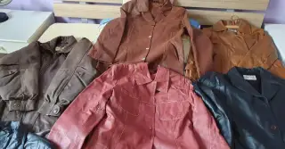 Kožené dámské bundy a saka
